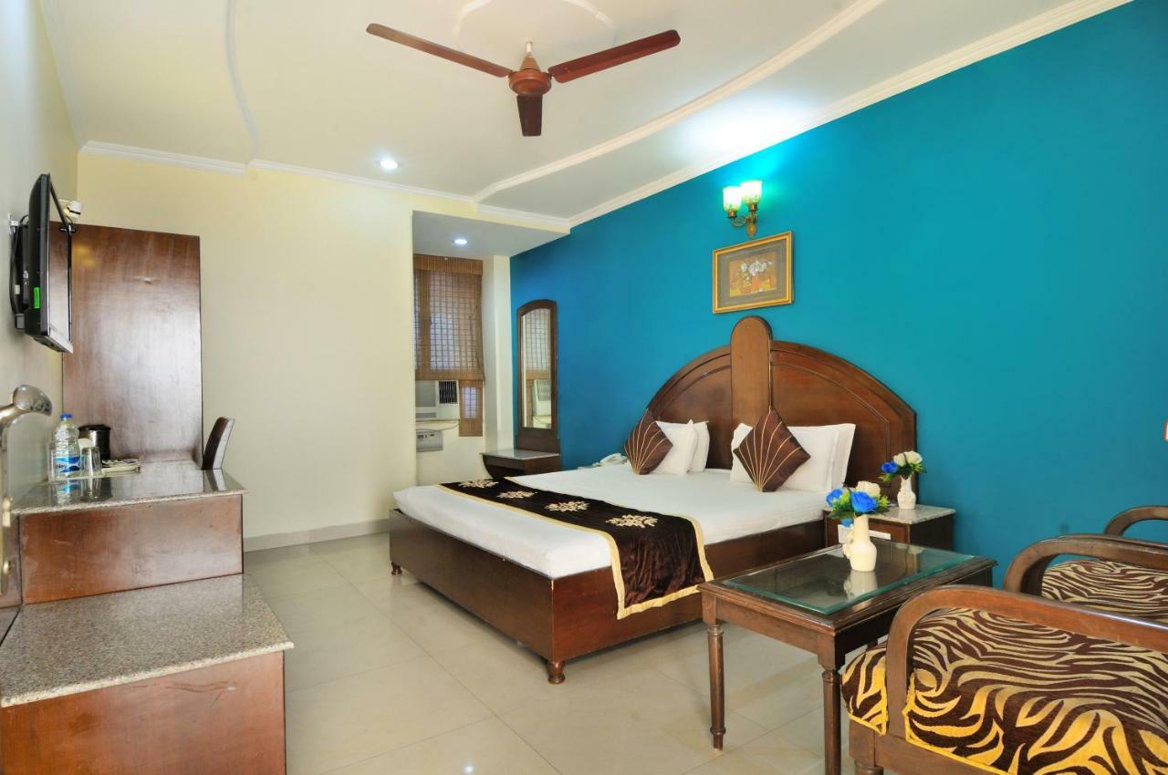 Hotel Maharaja Residency Jalandhar Ngoại thất bức ảnh