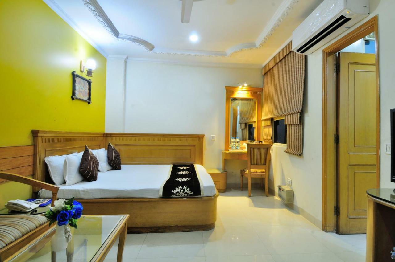 Hotel Maharaja Residency Jalandhar Ngoại thất bức ảnh