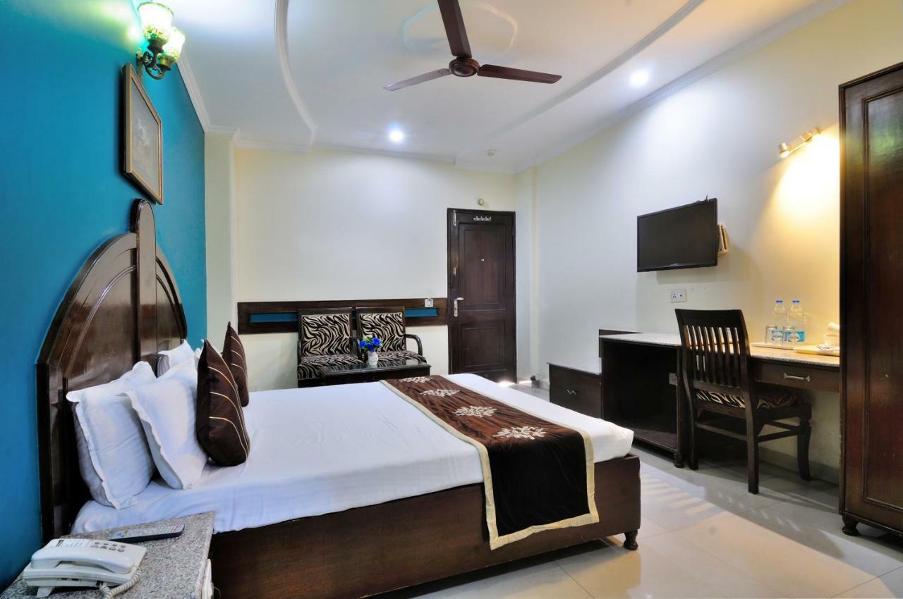Hotel Maharaja Residency Jalandhar Ngoại thất bức ảnh