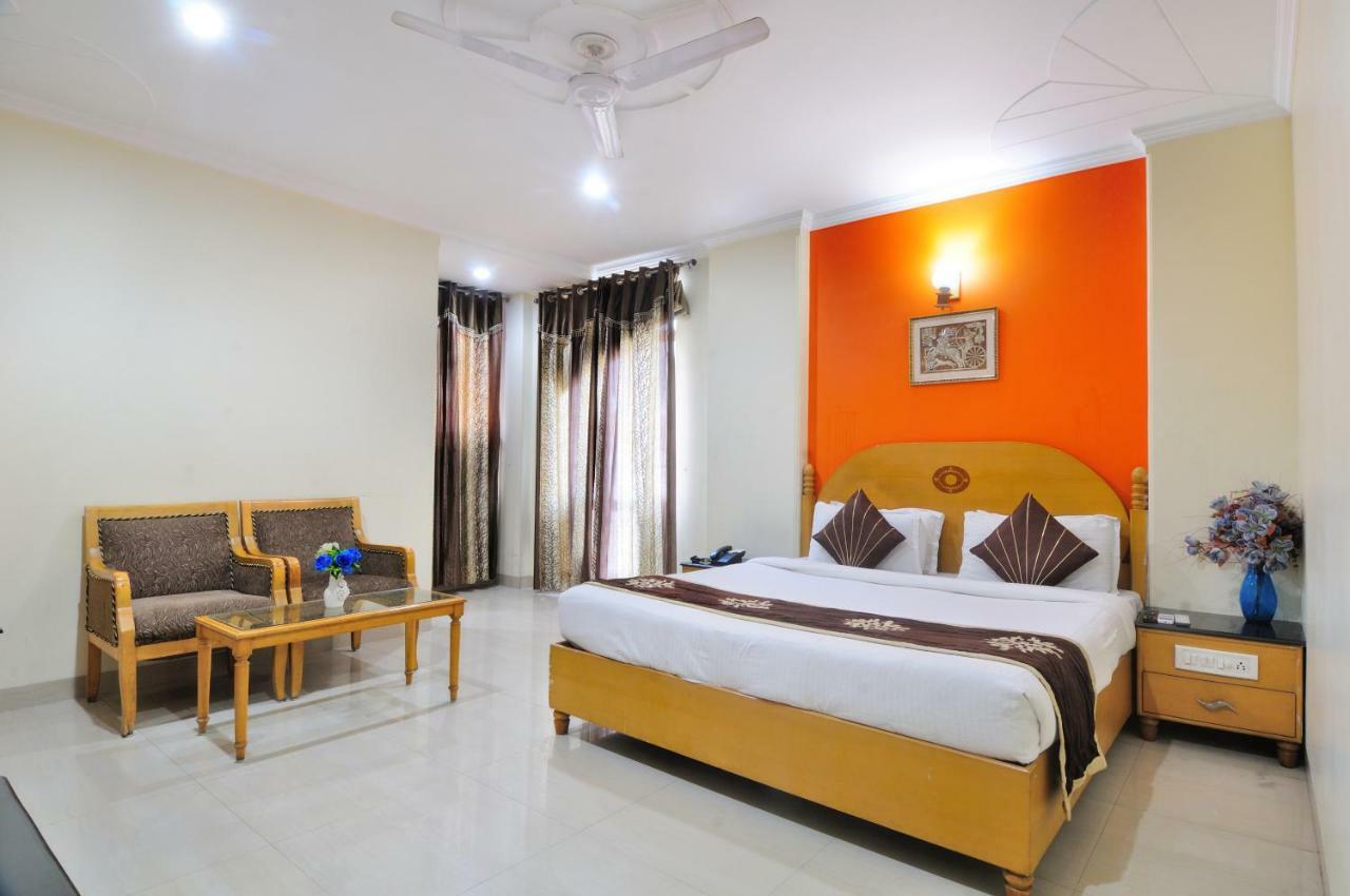 Hotel Maharaja Residency Jalandhar Ngoại thất bức ảnh