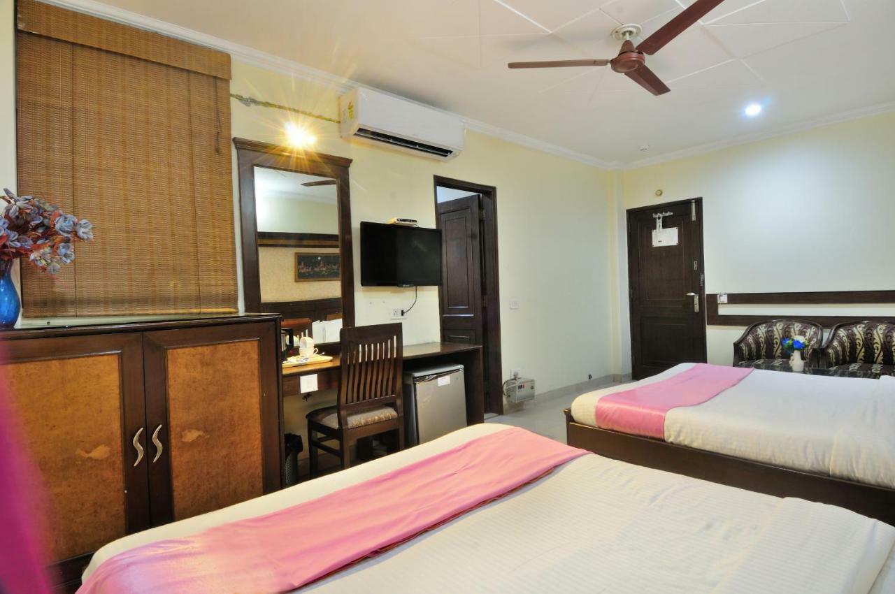Hotel Maharaja Residency Jalandhar Ngoại thất bức ảnh